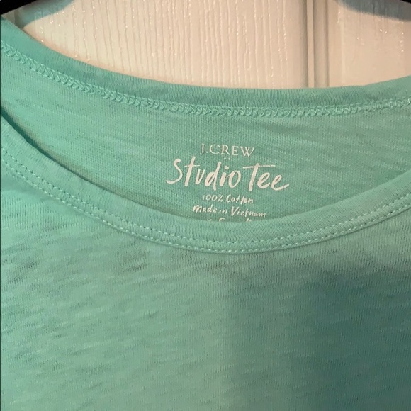 J crew solid t shirt - Picture 2 of 2